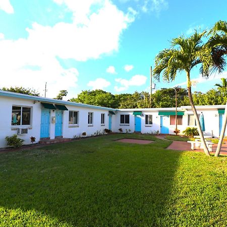 Hallandale Beach Motel With Free Parking And Full Kitchen ! No Extra Fees! Accepting Cash! Esterno foto
