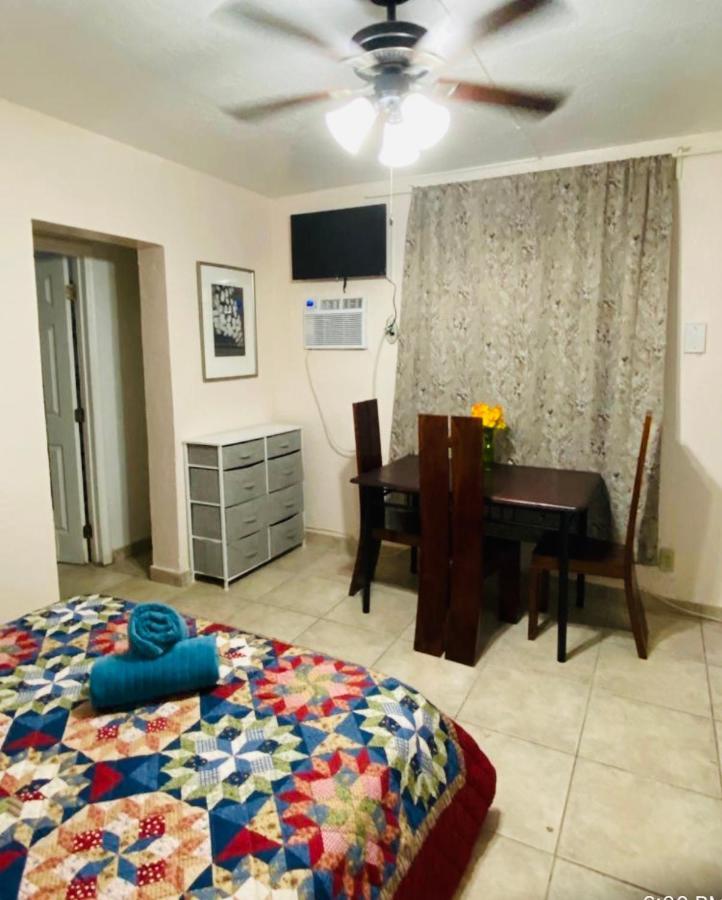 Hallandale Beach Motel With Free Parking And Full Kitchen ! No Extra Fees! Accepting Cash! Esterno foto