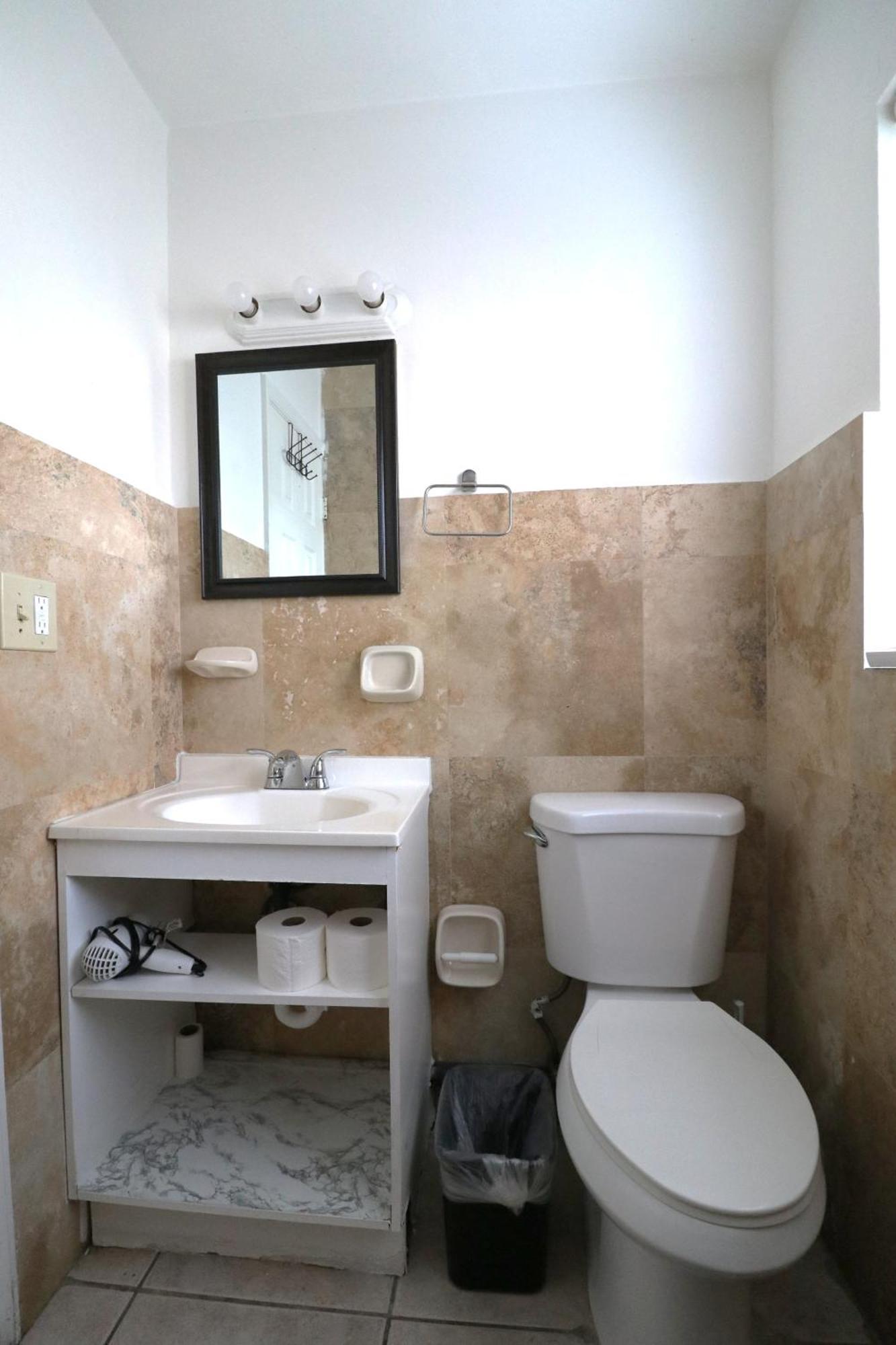 Hallandale Beach Motel With Free Parking And Full Kitchen ! No Extra Fees! Accepting Cash! Esterno foto