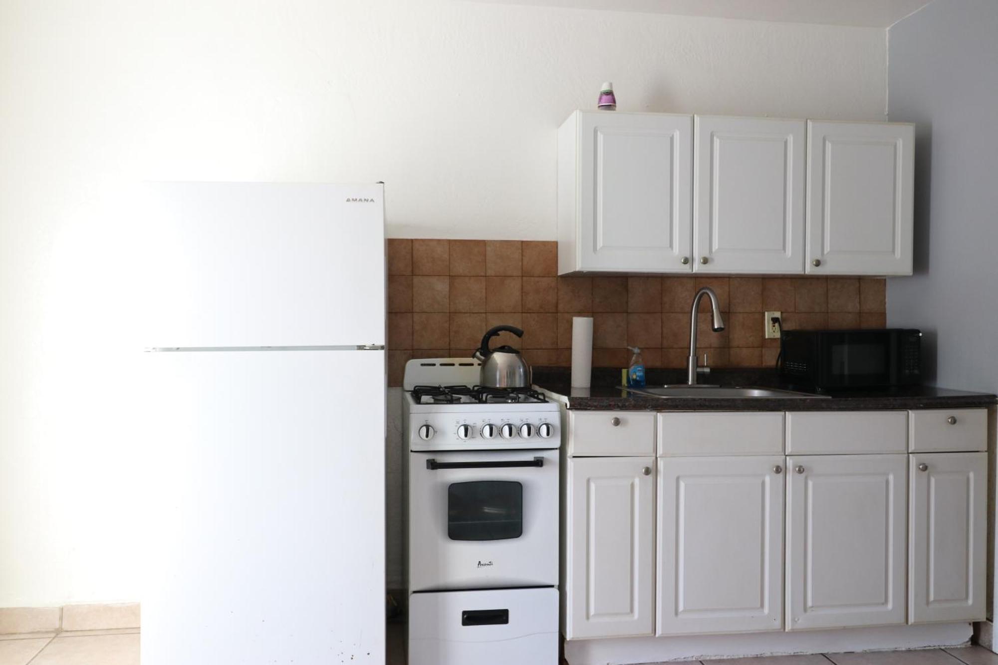 Hallandale Beach Motel With Free Parking And Full Kitchen ! No Extra Fees! Accepting Cash! Esterno foto